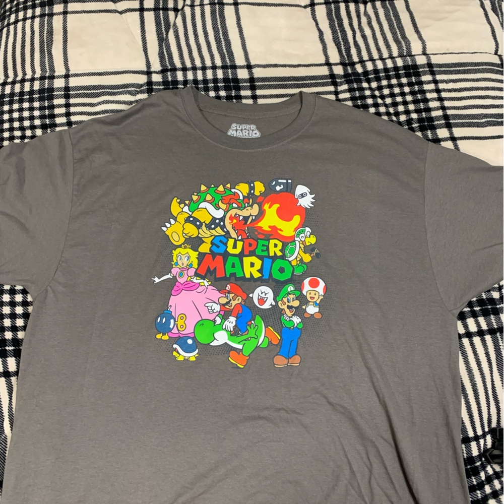 Super Mario T-Shirt
